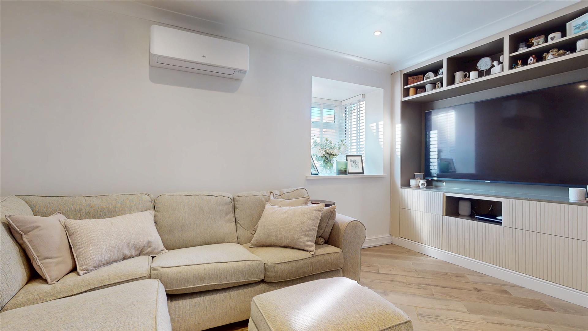 4 bed property in Picton Street, Milton Keynes